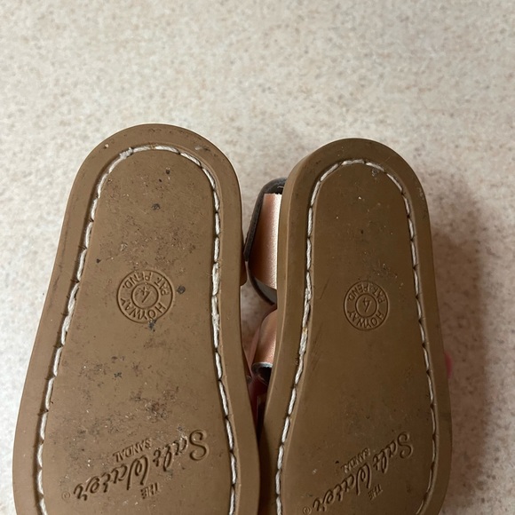 Salt water Rose gold sandals - Picture 3 of 3